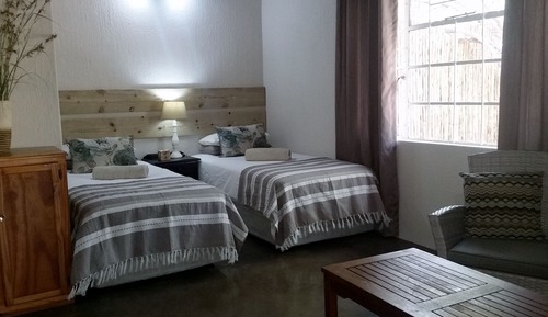 Chalet estándar, 3 camas individuales, vistas al jardín