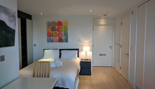Estudio, 1 cama de matrimonio grande