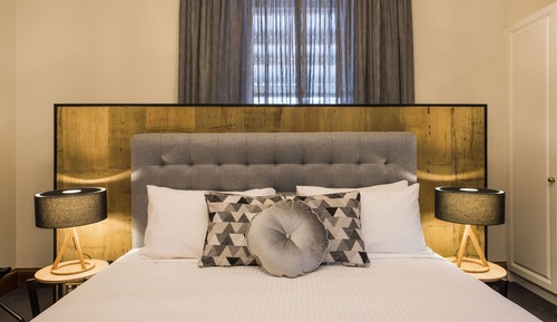 Suite Deluxe, 1 cama de matrimonio grande, baño privado, vistas al parque