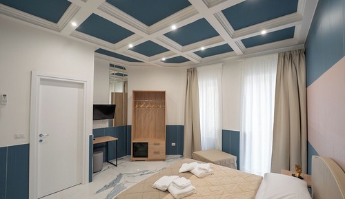 Habitación cuádruple estándar, en edificio anexo (Via del Chiostro 25)