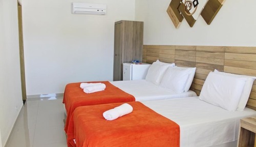 Habitación superior con 2 camas individuales