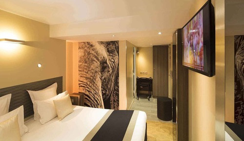 Habitación Confort con 1 cama doble o 2 individuales