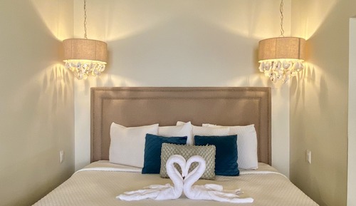 Habitación de luna de miel, 1 cama de matrimonio grande, bañera de hidromasaje, vistas al mar