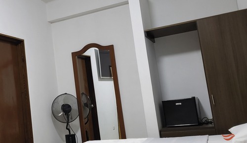 Habitación con 2 camas individuales