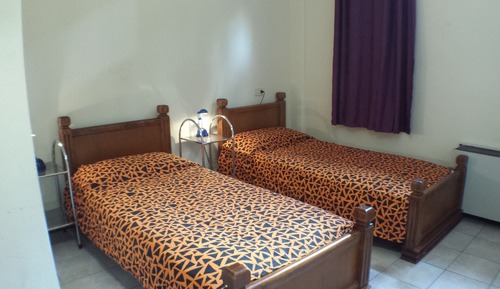 Habitación con 2 camas individuales