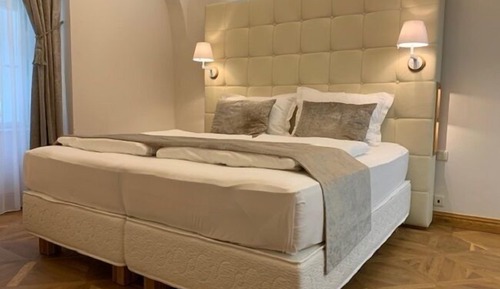 Apartamento familiar (separate bedroom, park view )