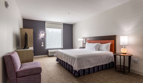 Suite, 1 cama de matrimonio grande, no fumadores (Mobility & Hearing, Roll-in Shower)