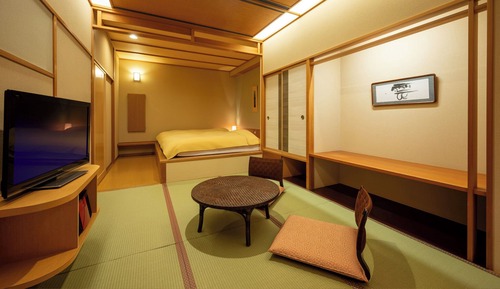 Habitación estándar (with Tatami Area & Open-Air Bath)