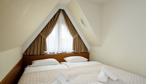 Habitación cuádruple, balcón