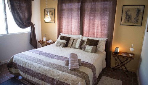 Habitación Confort, baño privado, en la zona del jardín