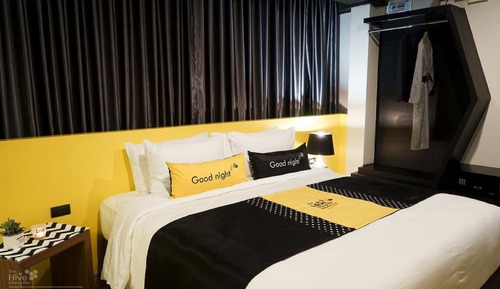 Premier Room
