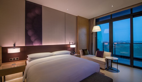 Habitación Deluxe, 1 cama de matrimonio grande, balcón