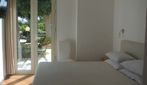 Habitación exclusiva con 1 cama doble o 2 individuales, 1 habitación, terraza