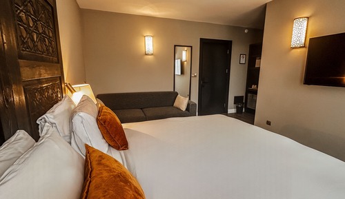 Habitación Premium con 1 cama doble o 2 individuales