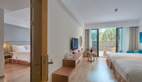 Habitación estándar, 1 cama de matrimonio grande, balcón