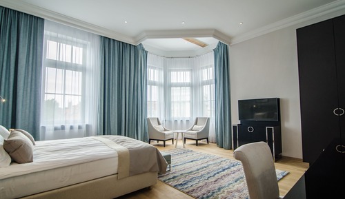 Habitación con 1 cama doble o 2 individuales (Premium)