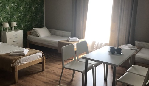 Habitación cuádruple básica