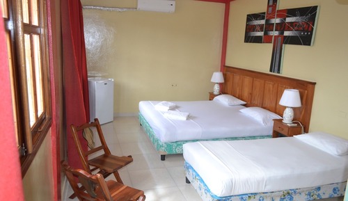 Habitación con 2 camas individuales