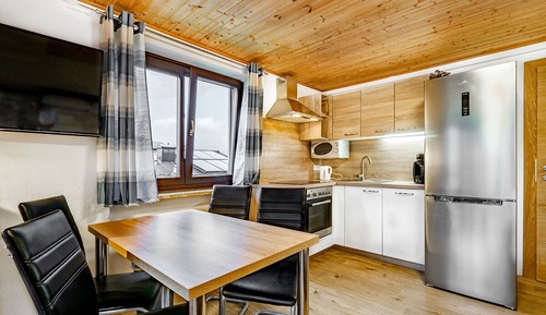 Suite estudio Deluxe, 1 habitación, cocina básica, vistas a la colina (4 Personen incl. Summer Card)