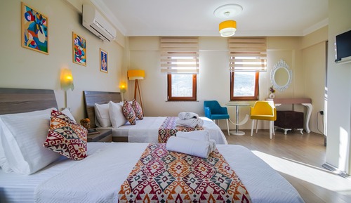 Habitación triple Confort, vistas a la ciudad