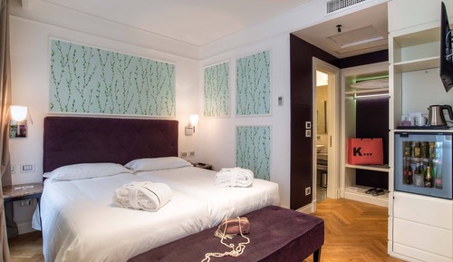 Habitación Confort con 1 cama doble o 2 individuales