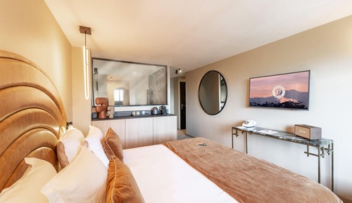 Suite junior, balcón
