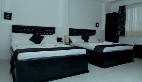Suite Royal, 2 camas de matrimonio, planta ejecutiva