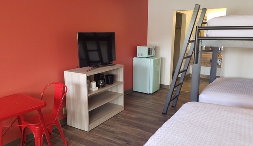 Habitación doble, varias camas, no fumadores, frigorífico y microondas