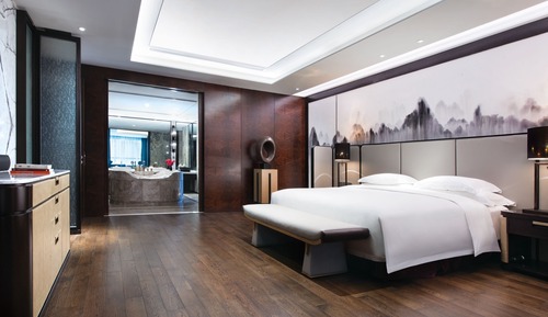 Suite, 1 cama de matrimonio grande, vistas al río
