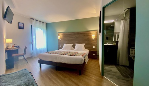 Habitación doble, 1 cama de matrimonio grande, vistas al puerto