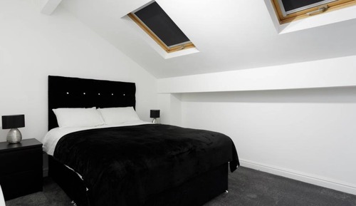 Apartamento superior, baño privado (2 Bedroom Occupancy 8)