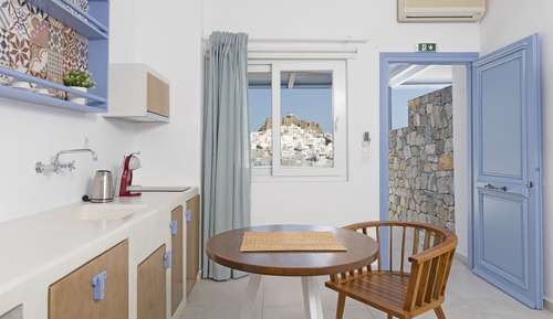 Estudio superior, con vistas