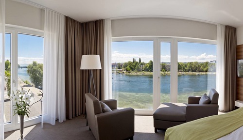 Estudio, vistas al lago