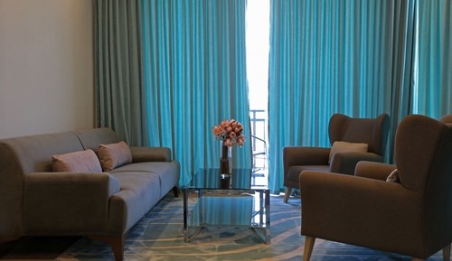 Suite, vistas a la piscina