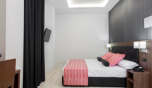 Habitación con 1 cama doble o 2 individuales