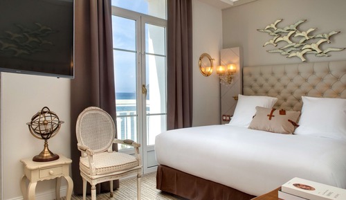 Suite, 1 cama de matrimonio grande, vistas al mar