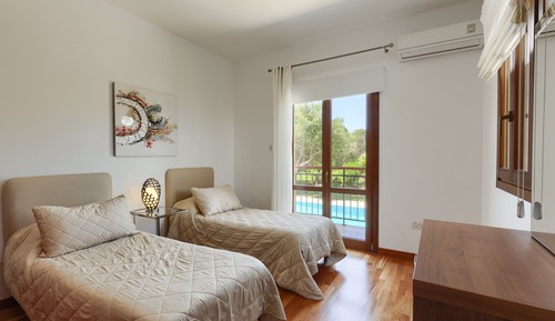 Villa superior, 4 habitaciones, piscina privada, vistas a la piscina