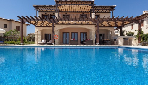 Villa exclusiva, 5 habitaciones, piscina privada (Iris)