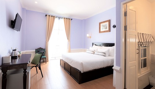 Habitación clásica doble, 1 cama de matrimonio grande, balcón, en edificio anexo