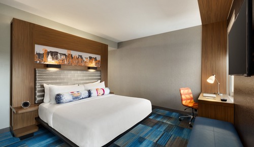 aloft, Habitación, 1 cama de matrimonio grande