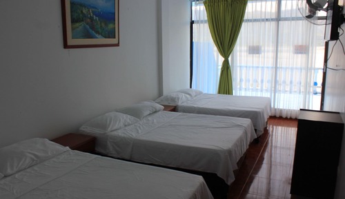 Habitación familiar, 2 habitaciones, balcón, vistas a la laguna (8 People)