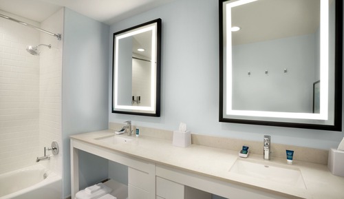 Suite, 1 habitación (Mobility Accessible, Tub)