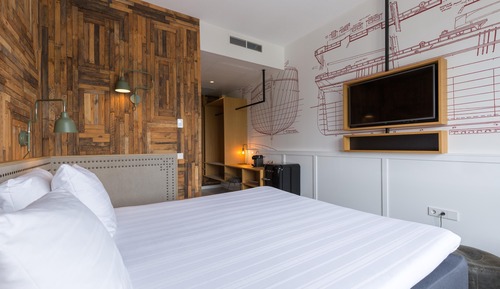 Habitación Deluxe con 1 cama doble o 2 individuales
