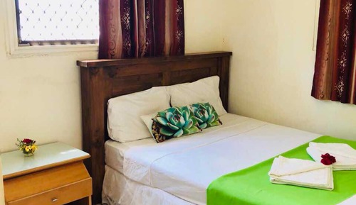 Habitación doble, 1 cama doble, baño compartido