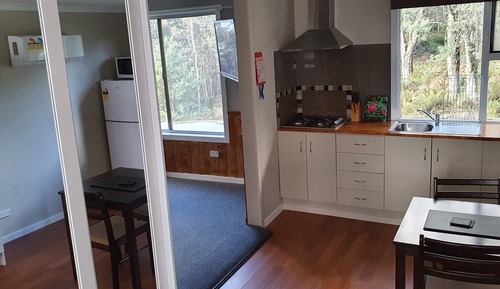 Suite estudio Deluxe, 1 cama de matrimonio, vistas a la montaña