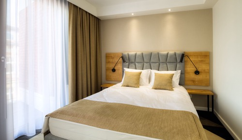 Suite superior, 1 cama de matrimonio grande con sofá cama (optional Kitchenette)