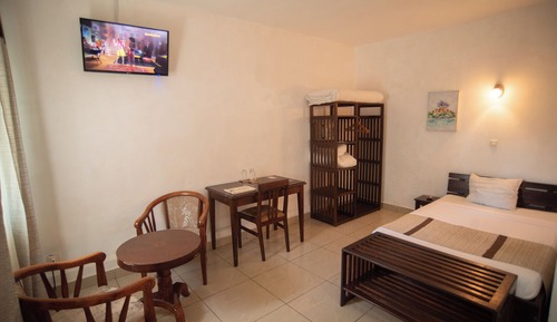 Habitación triple básica, varias camas