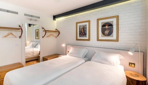 Habitación Deluxe con 1 cama doble o 2 individuales