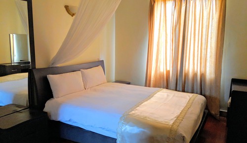 Suite ejecutiva, 1 habitación, no fumadores, vistas a la piscina