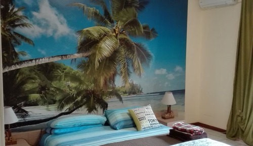 Habitación triple, balcón